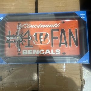 Cincinnati, Bengals number 1 fan license plate clock